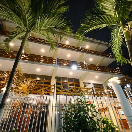 Hotel Sol Y Playa Montañita Kültér fotó